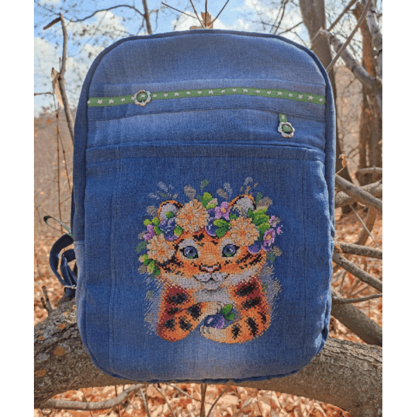 On a Summer Day SM-612  Counted Cross Stitch Kit