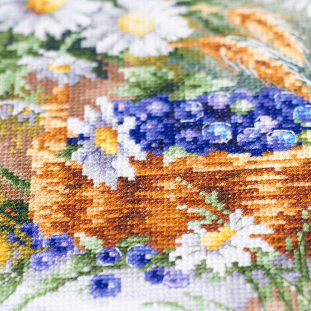 On the Forest Glade 510-230 Counted Cross-Stitch Kit