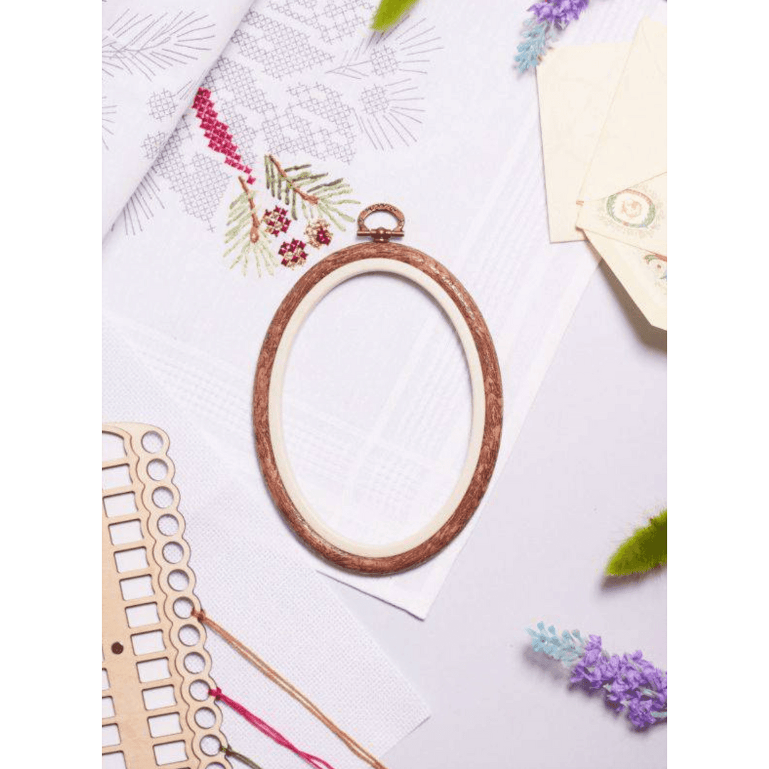 Oval Flexi Hoop Nurge 230-9 Woodgrain