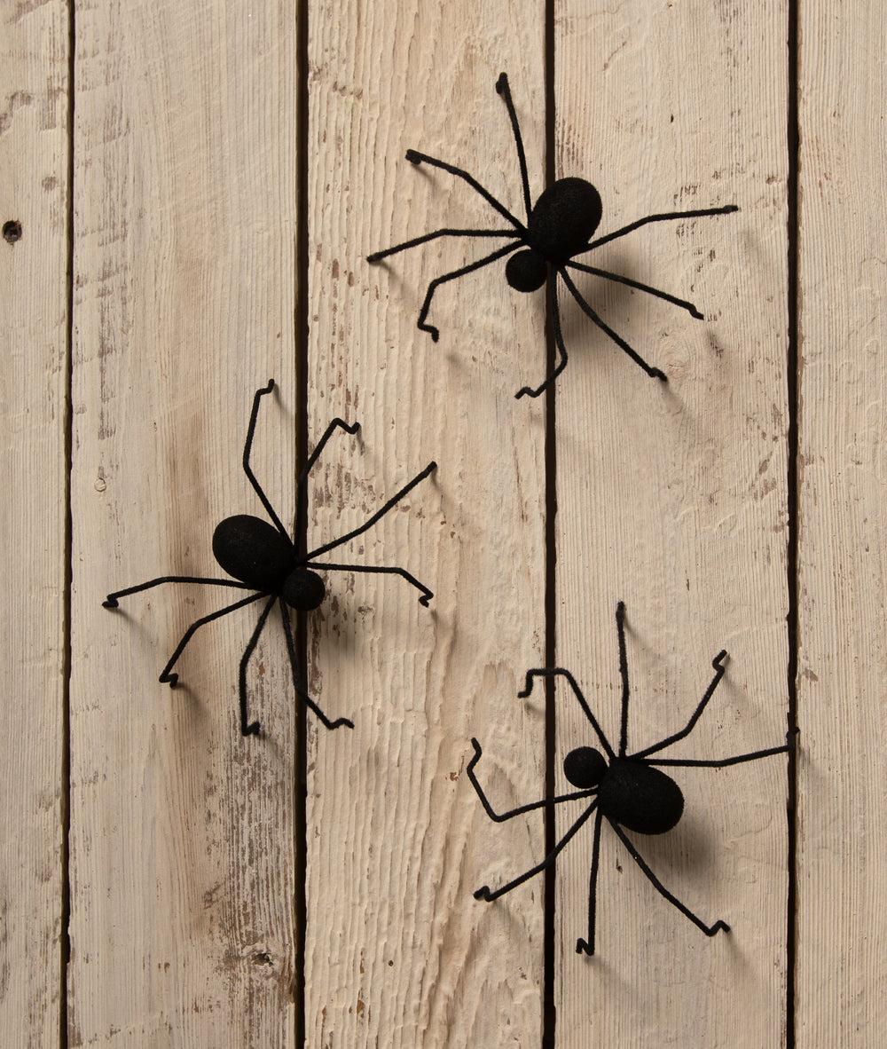 Black Flocked Creepy Crawler by Bethany Lowe Designs, image 2