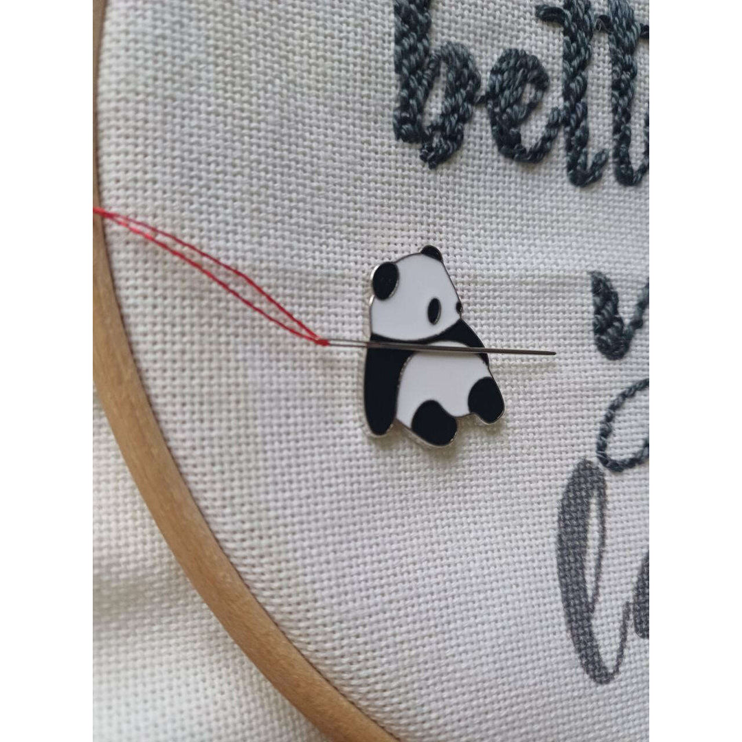 Panda Magnetic Needle Minder F07M10-2 Panda