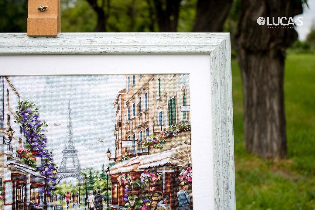 Paris in Flowers B2365L Counted Cross-Stitch Kit