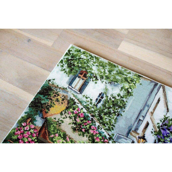 Paris in Flowers B2365L Counted Cross-Stitch Kit