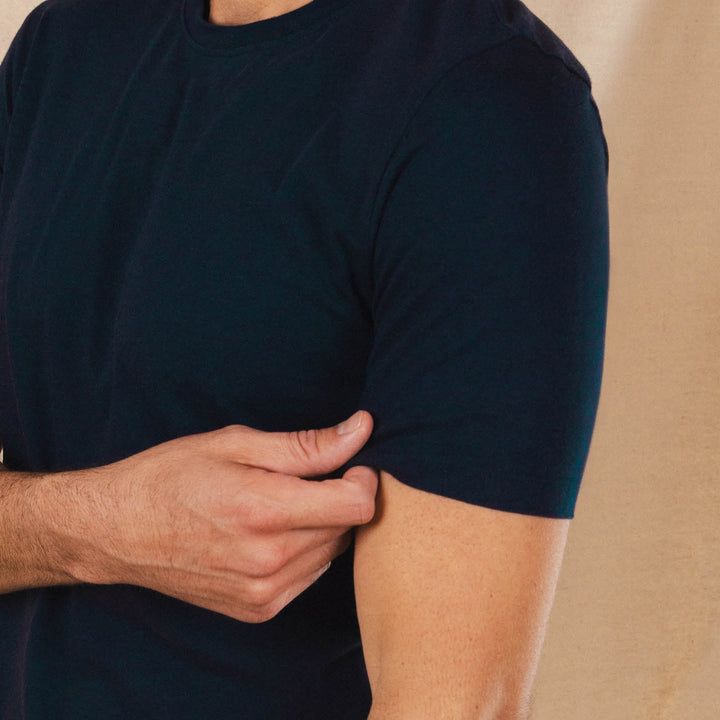 The Blues Singer | Deep Navy Everyman™ T Shirt