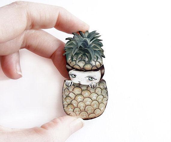 Peek-a-Pineapple Brooch by LaliBlue - Quirks!