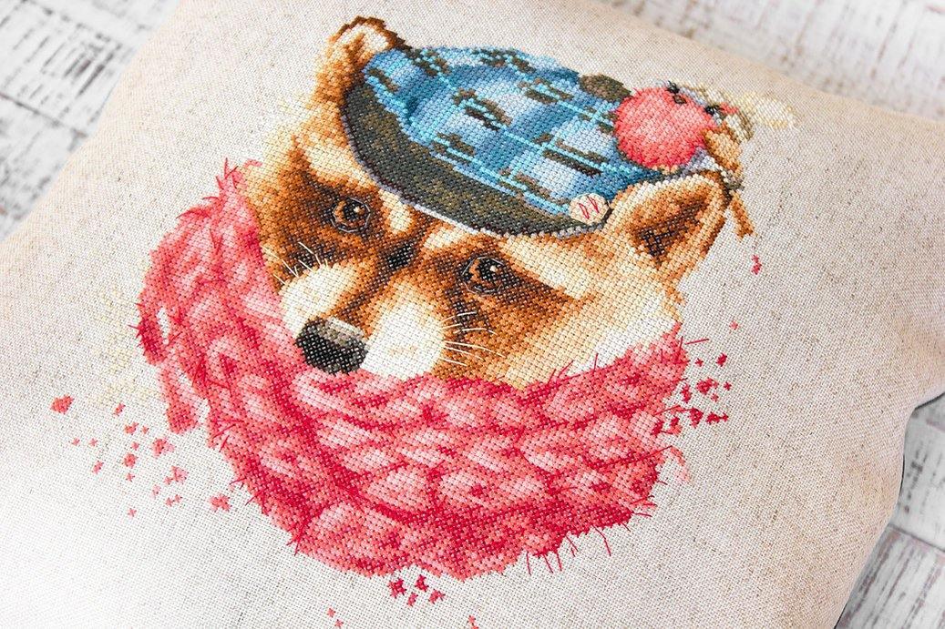 Pillow PB157L Counted Cross-Stitch Kit