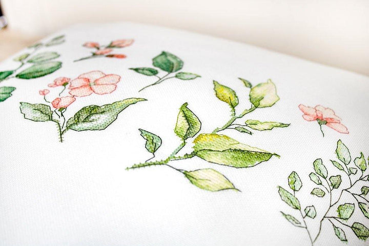 Pillow PB201L Counted Cross-Stitch Kit