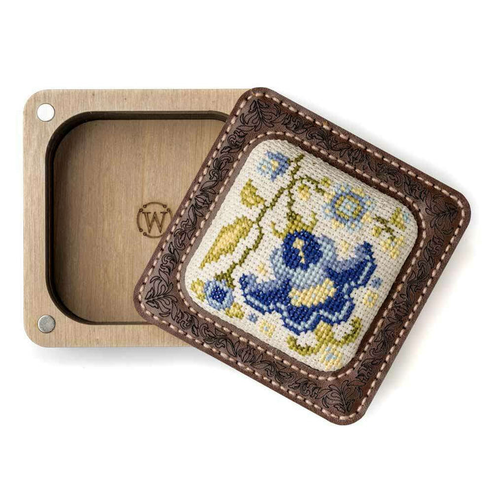 Pincushion Kit Periwinkle FLTL-077