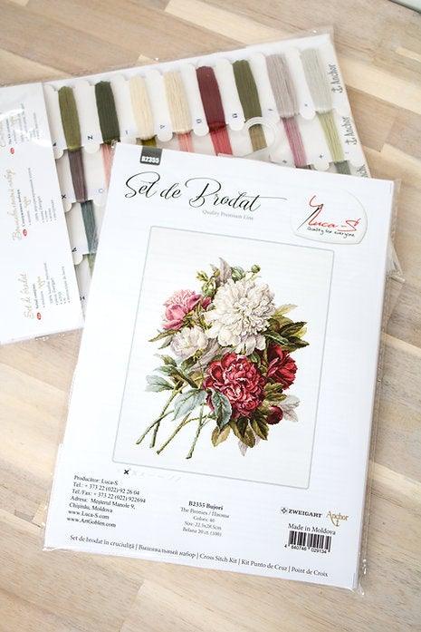 Piones B2355L Counted Cross-Stitch Kit