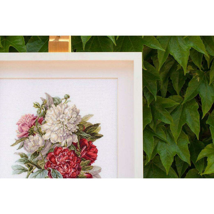 Piones B2355L Counted Cross-Stitch Kit