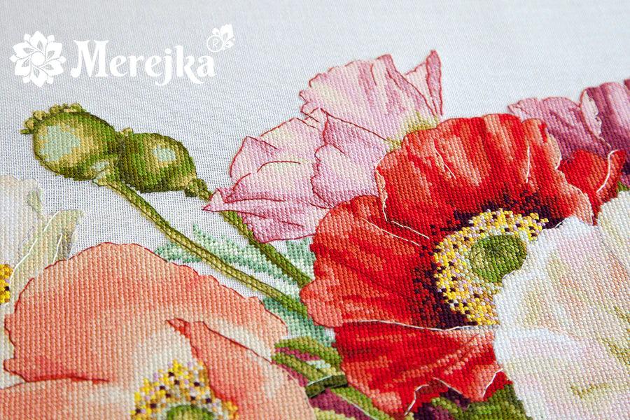 Poppies K-33 Counted Cross-Stitch Kit