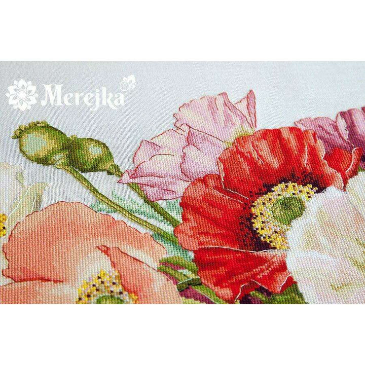 Poppies K-33 Counted Cross-Stitch Kit