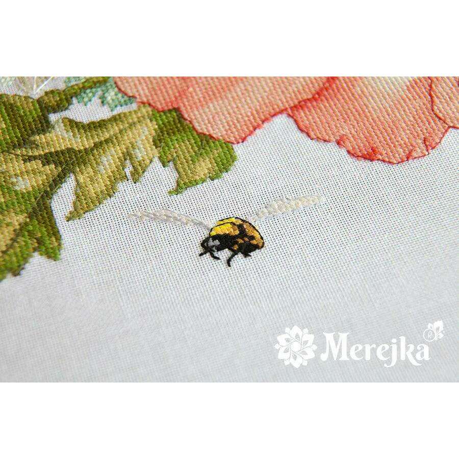 Poppies K-33 Counted Cross-Stitch Kit