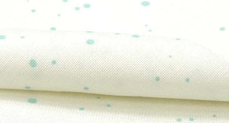 Precut Zweigart Murano Splash 3984/1299 Antique White Mint Splash