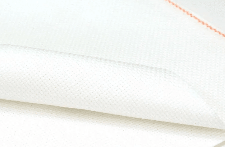 Precut Zweigart Stern-Aida 14 Count 3706/101 Antique White