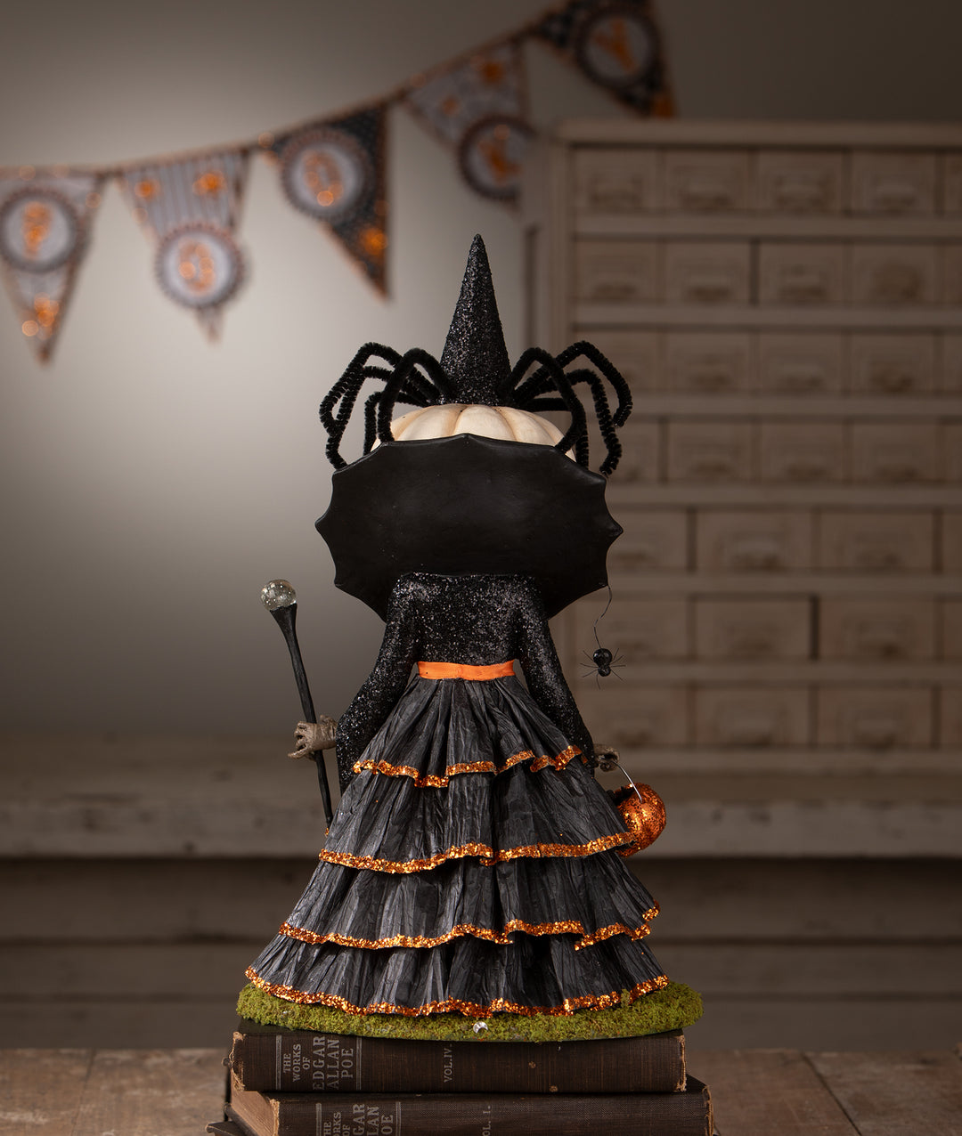 Mrs. Casperita's Night Out by Bethany Lowe Designs, image 2