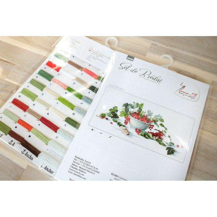 Red Currants B2260L Counted Cross-Stitch Kit