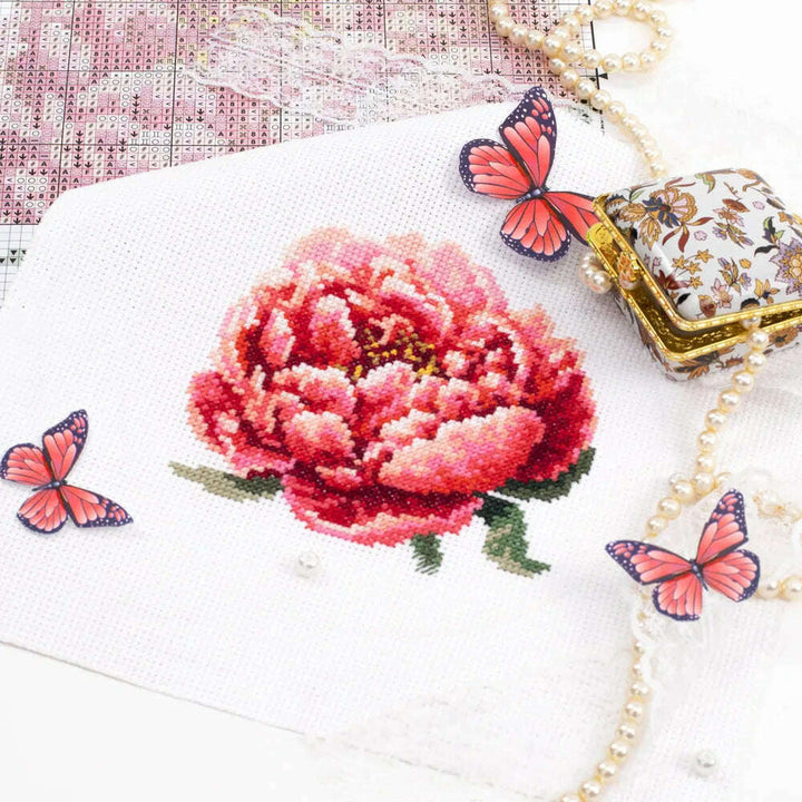 Red Peony 150-009 Counted Cross-Stitch Kit