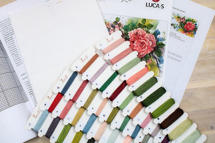 Red roses B2383L Counted Cross-Stitch Kit