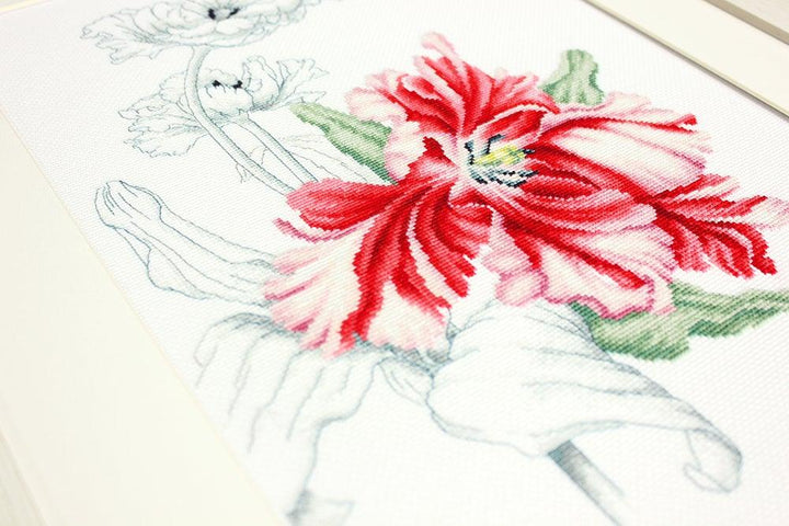 Red tulips B2241L Counted Cross-Stitch Kit