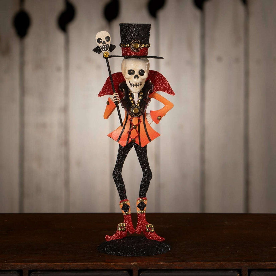Ringmaster by Bethany Lowe Designs, halloween decor