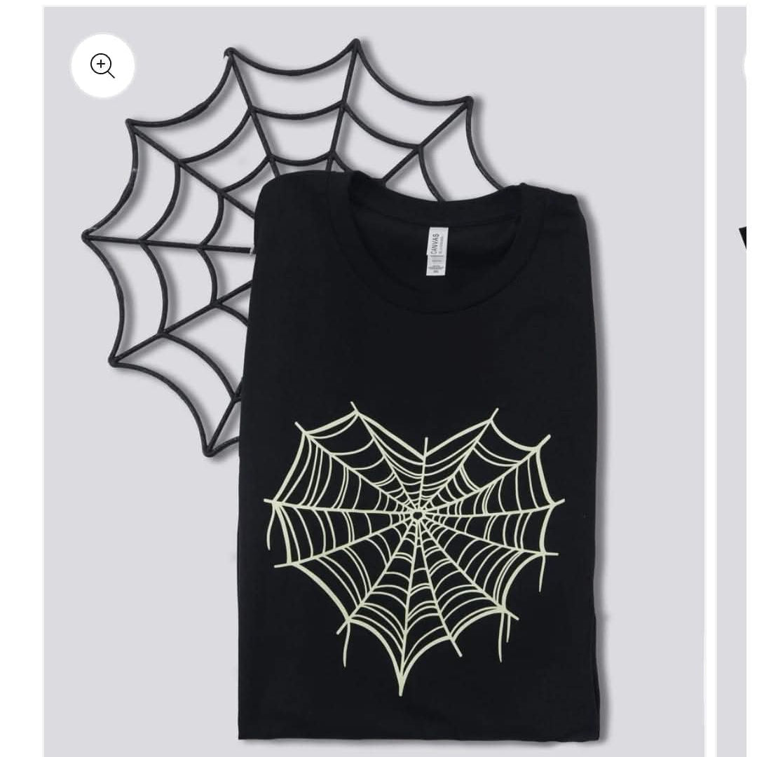 Heart Spider Web Tee - Unisex Shirt