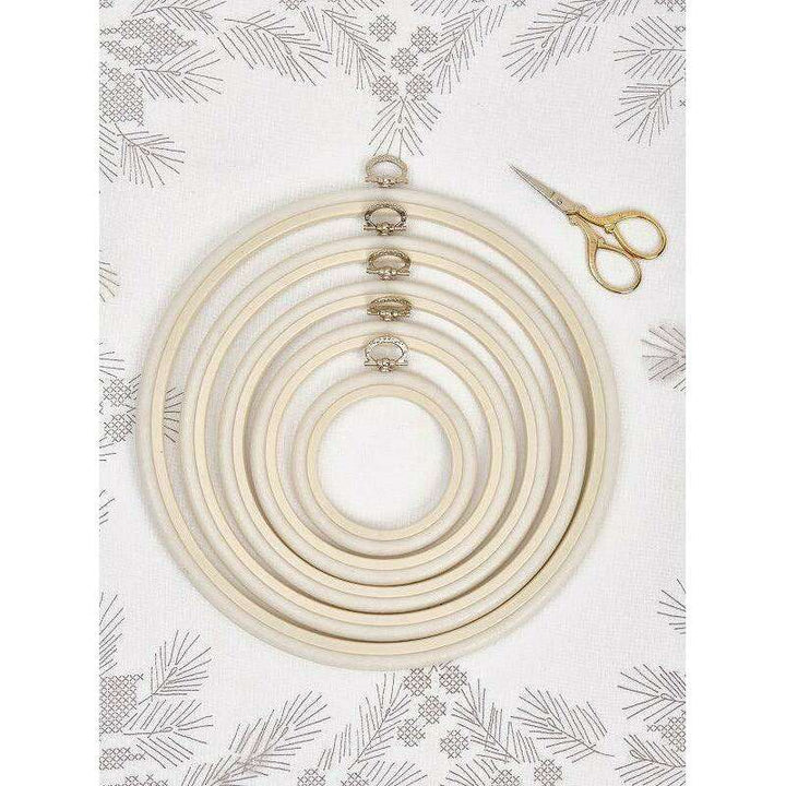 Round Flexi Hoop Nurge 230-2 White