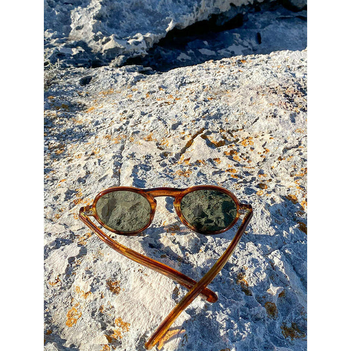 Round Retro Sunglass with Polarized Lens - Miami