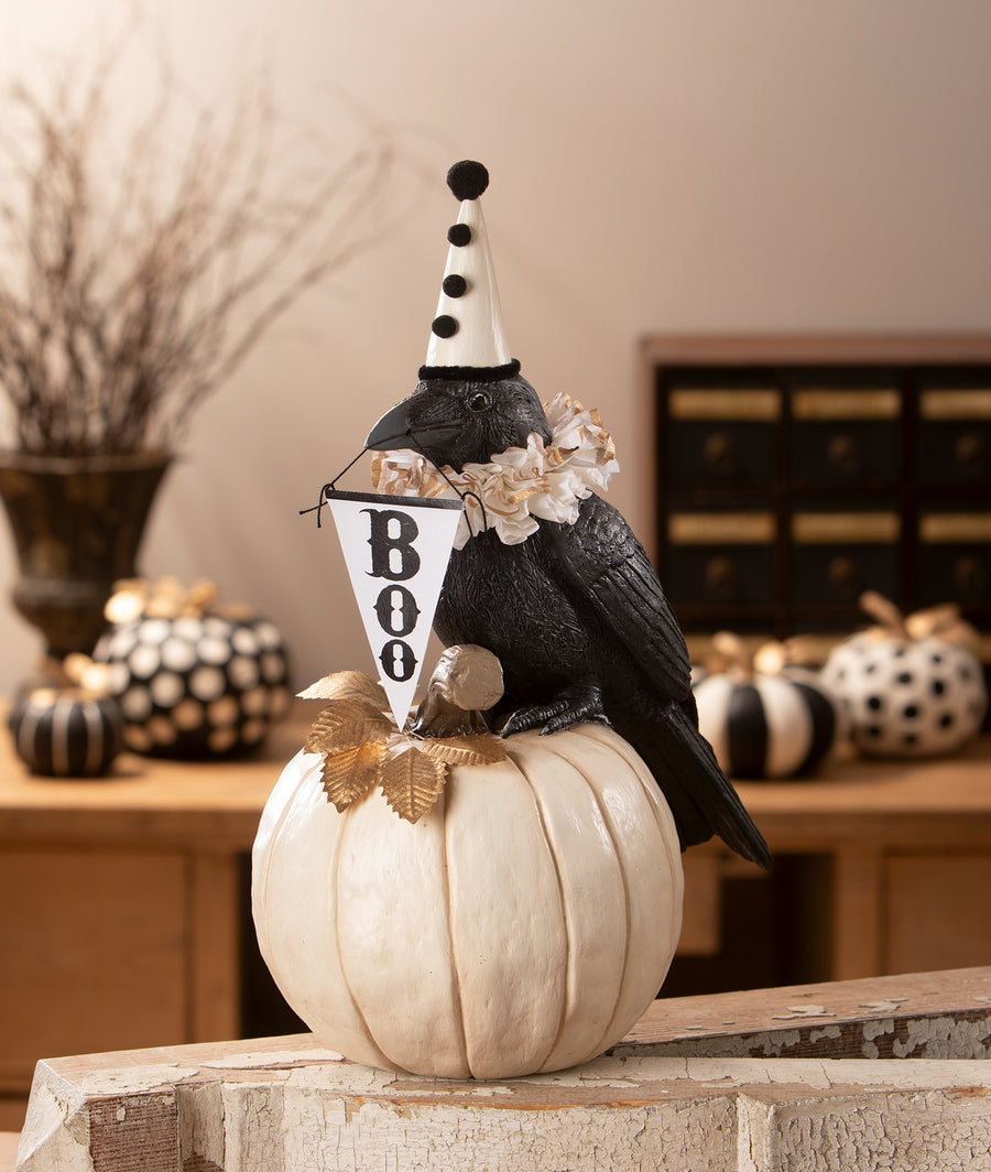 Midnight Messenger Crow by Bethany Lowe Designs, halloween decor