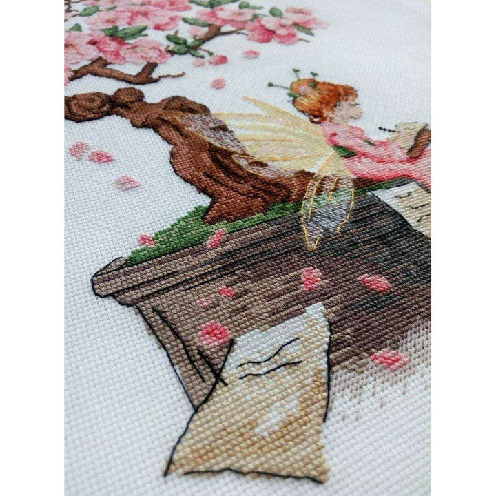 Sakura SNV-570 Counted Cross Stitch Kit