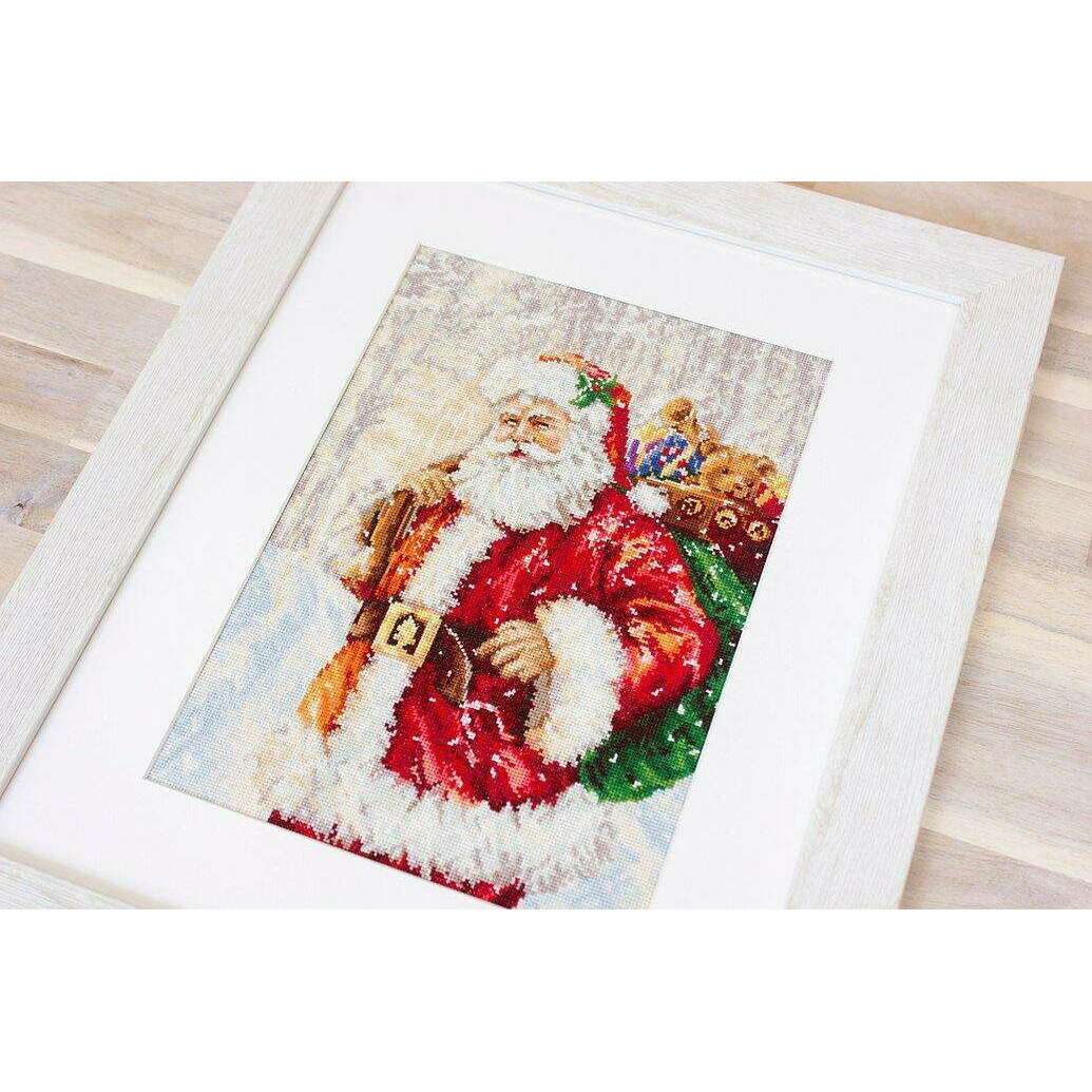 Santa Claus  B575L Counted Cross-Stitch Kit