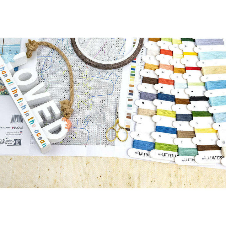 Seascape L9927 Counted Cross Stitch Kit