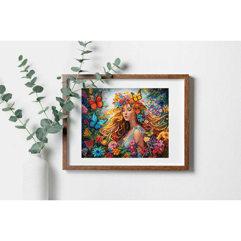 Seasons: Summer L8223 Counted Cross Stitch Kit