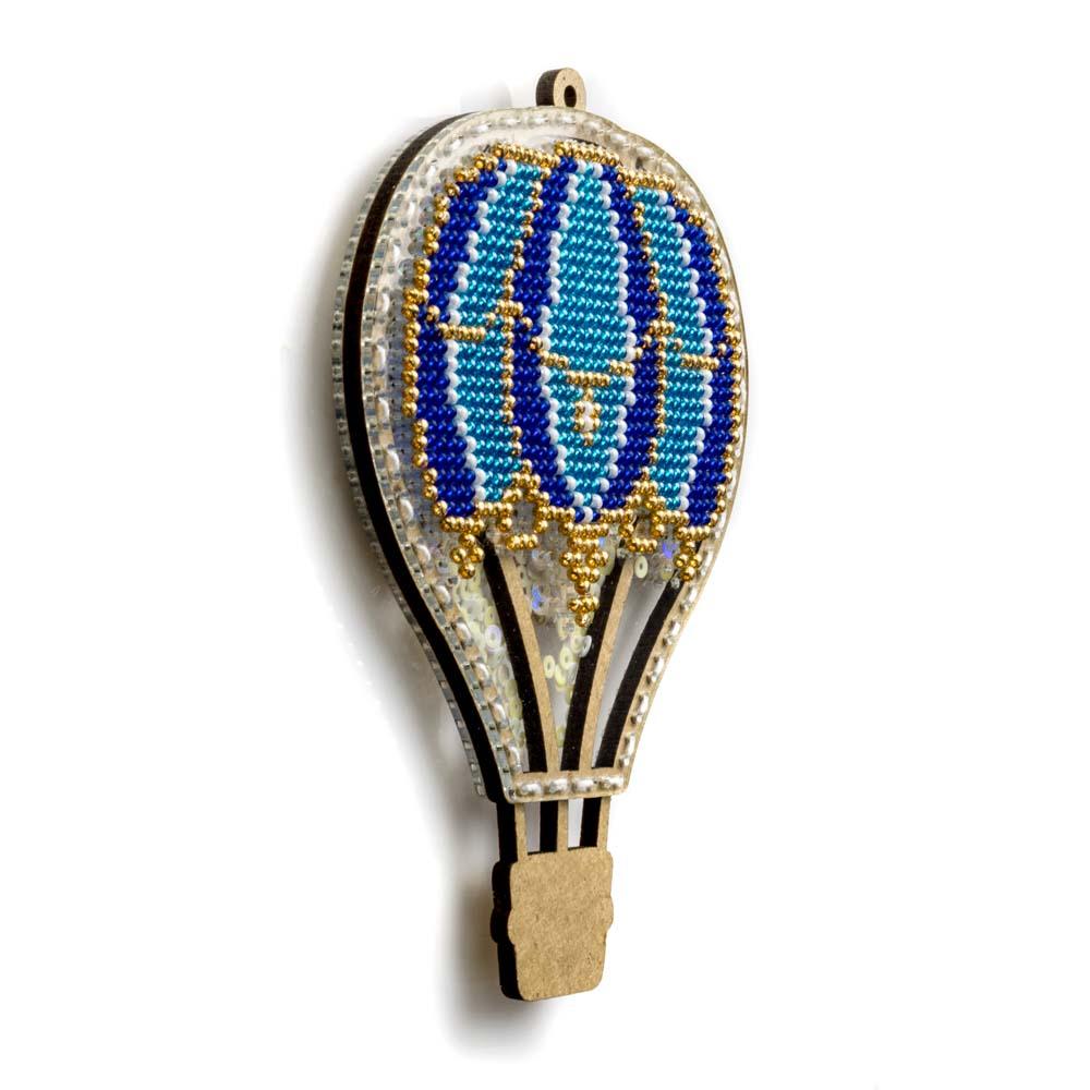 Set for embroidery with beads on a plastic base FLPL-074