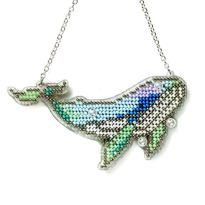 Set for embroidery with beads on a plastic base FLPL-097