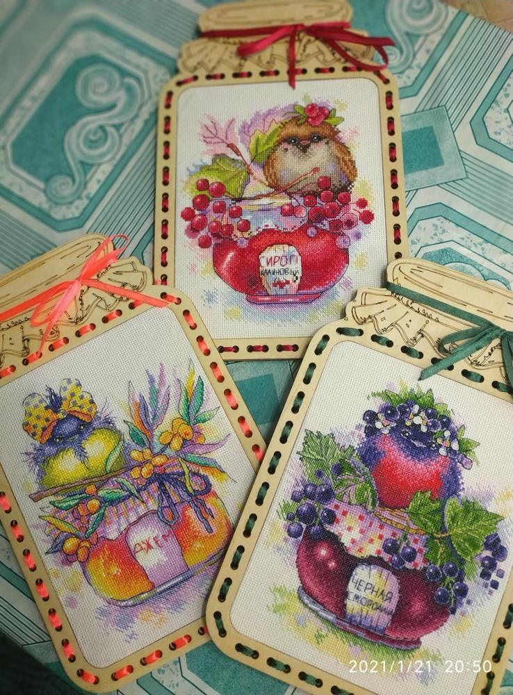 Singing Currant SM-394 Counted Cross Stitch Kit