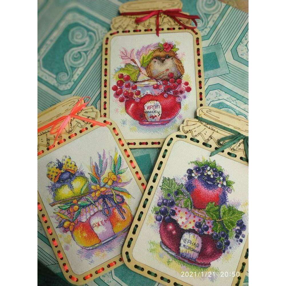 Singing Currant SM-394 Counted Cross Stitch Kit