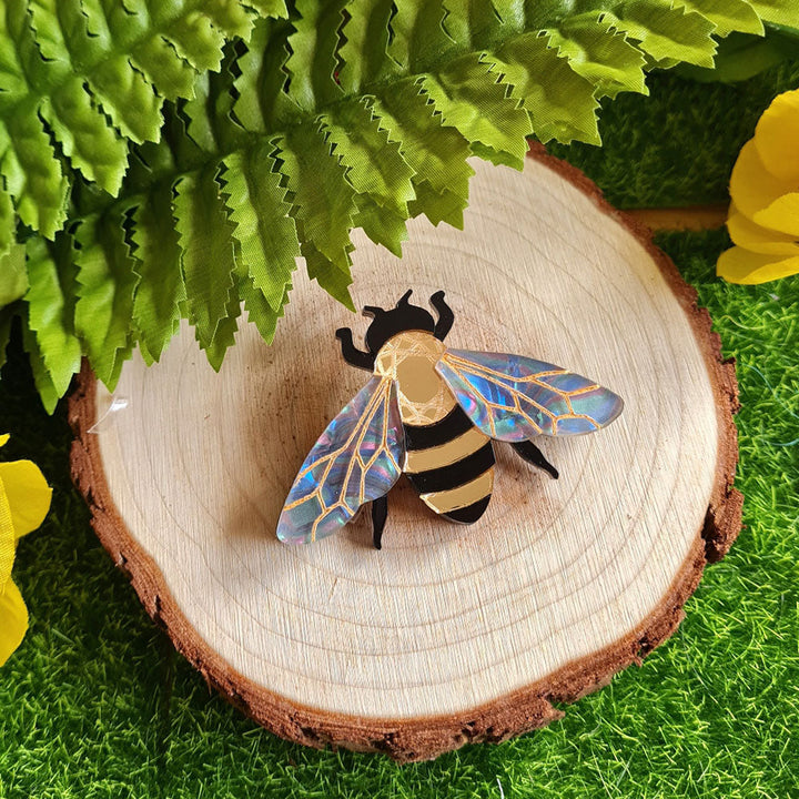 Small Bee Brooch by Cherryloco Jewellery 4