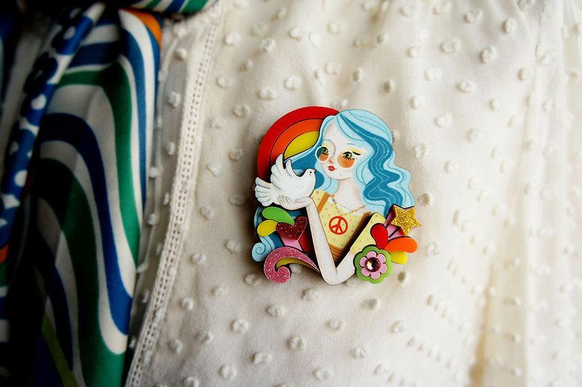 Solidarity Brooch by Laliblue - Quirks!
