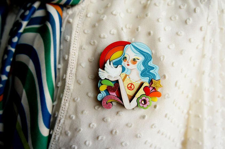 Solidarity Brooch by Laliblue - Quirks!
