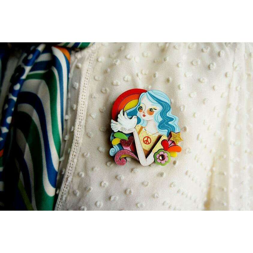 Solidarity Brooch by Laliblue - Quirks!