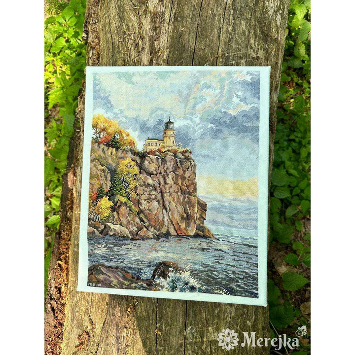 Split Rock Lighthouse K-231 Counted Cross-Stitch Kit