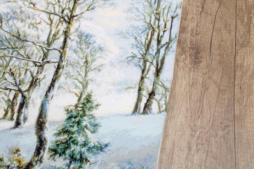 Spring Day B586L Counted Cross-Stitch Kit