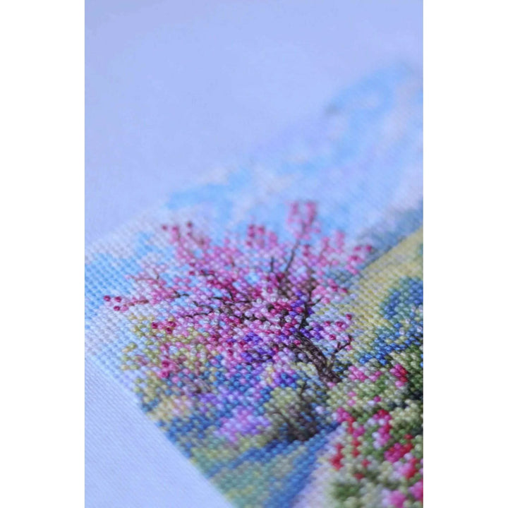 Spring K-268A Counted Cross-Stitch Kit