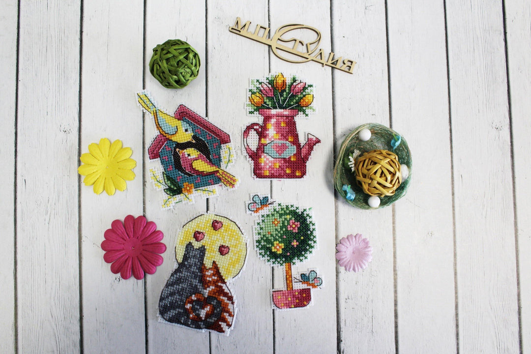 Spring. Magnets SR-578  Plastic Canvas Counted Cross Stitch Kit