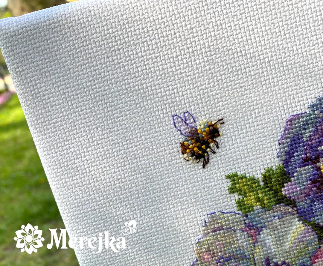 Spring Pansies K-215 Counted Cross-Stitch Kit