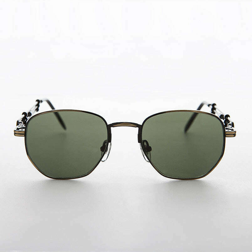 Square Vintage Sunglass with Industrial temples - Jagger
