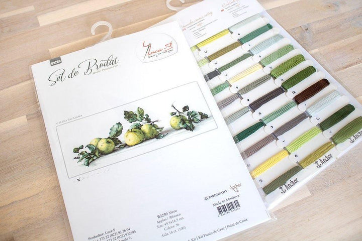 Still Life with apples B2259L Counted Cross-Stitch Kit