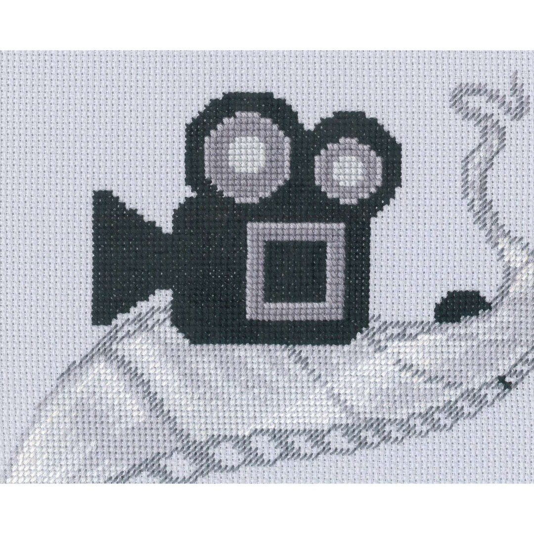 Stop-frame C438 Counted Cross Stitch Kit