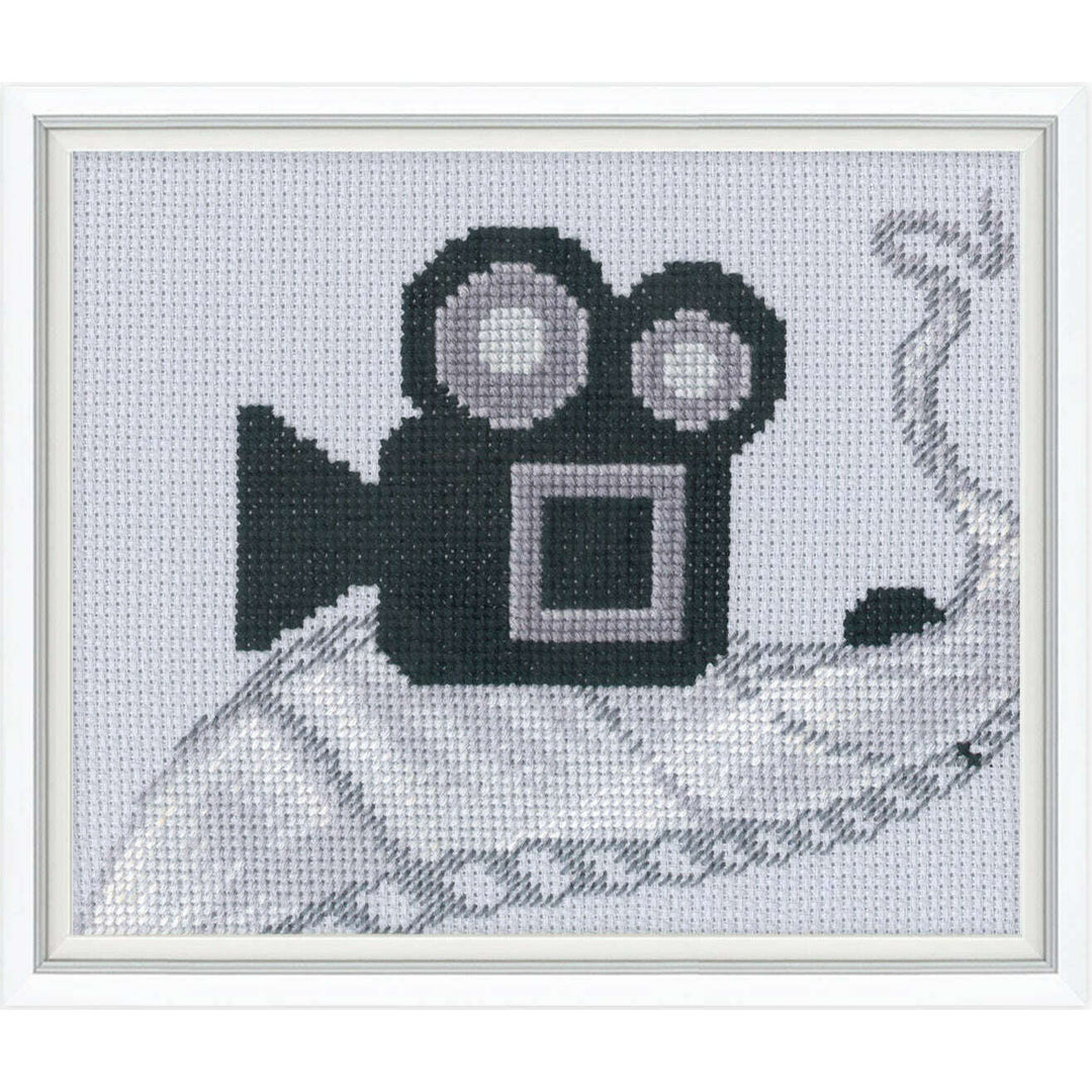 Stop-frame C438 Counted Cross Stitch Kit